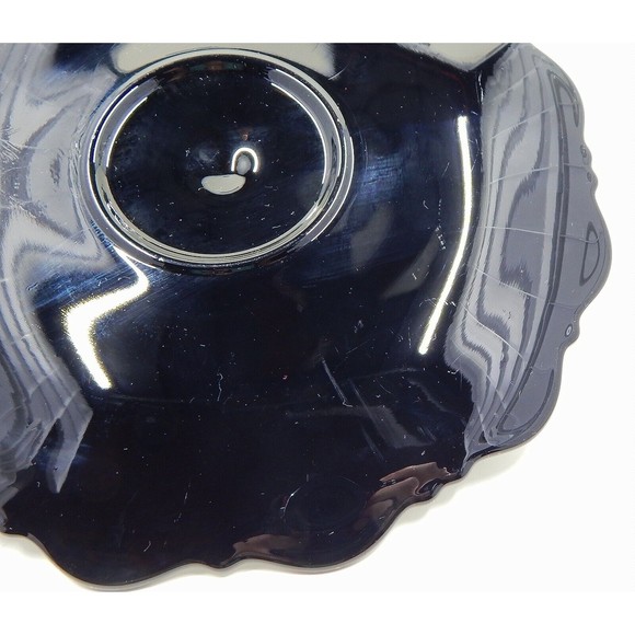 LE Smith Glass Mt. Pleasant Black Amethyst Single Handle Serving Tidbit Tray - Picture 7 of 8